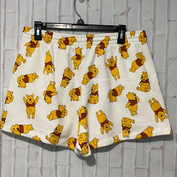 Disney Winnie the Pooh Elastic Waist Pull On Shorts size XL - Picture 5 of 7